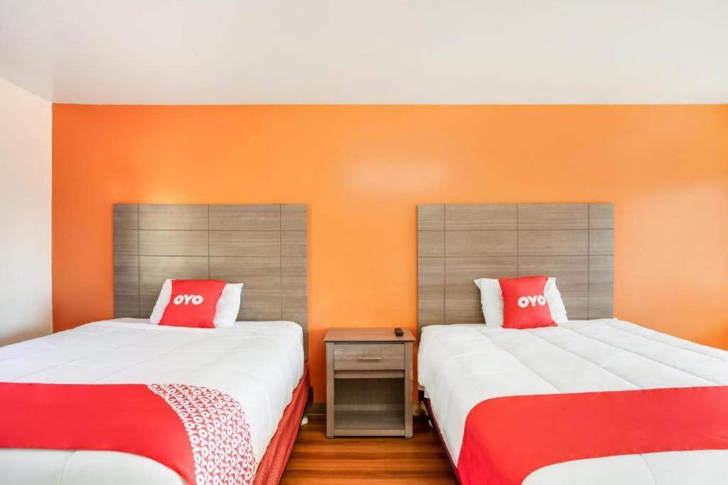 Oyo Hotel Kalama Kültér fotó