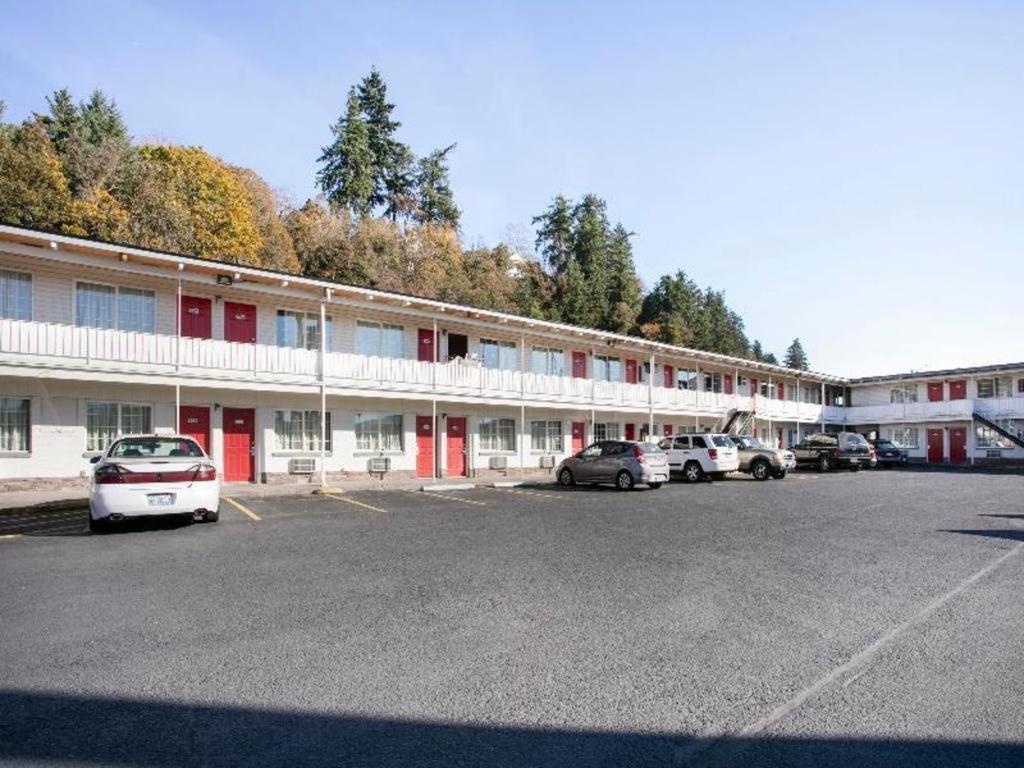 Oyo Hotel Kalama Kültér fotó