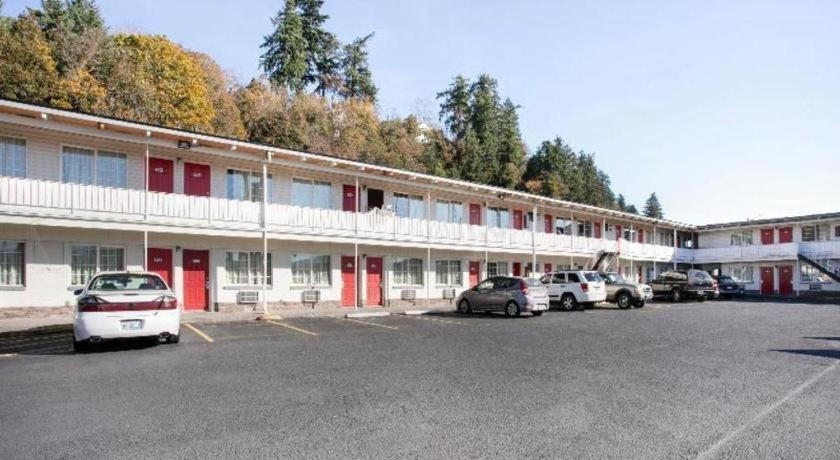 Oyo Hotel Kalama Kültér fotó