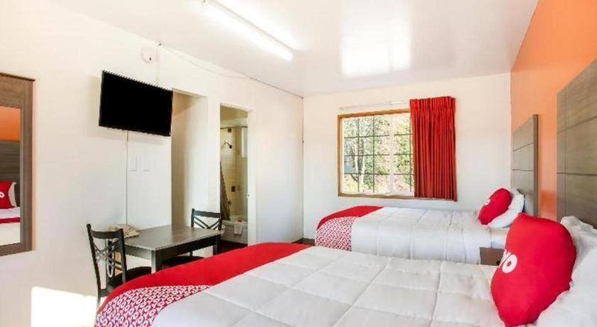 Oyo Hotel Kalama Kültér fotó
