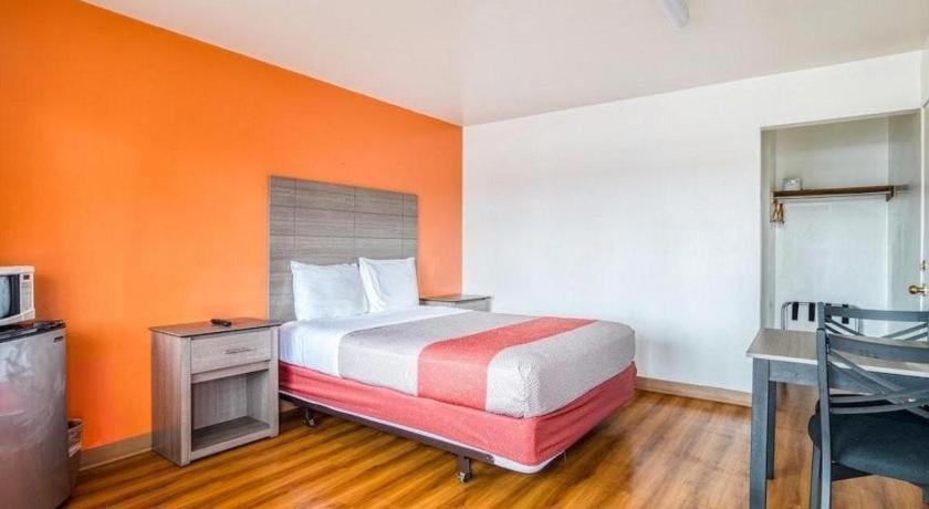 Oyo Hotel Kalama Kültér fotó