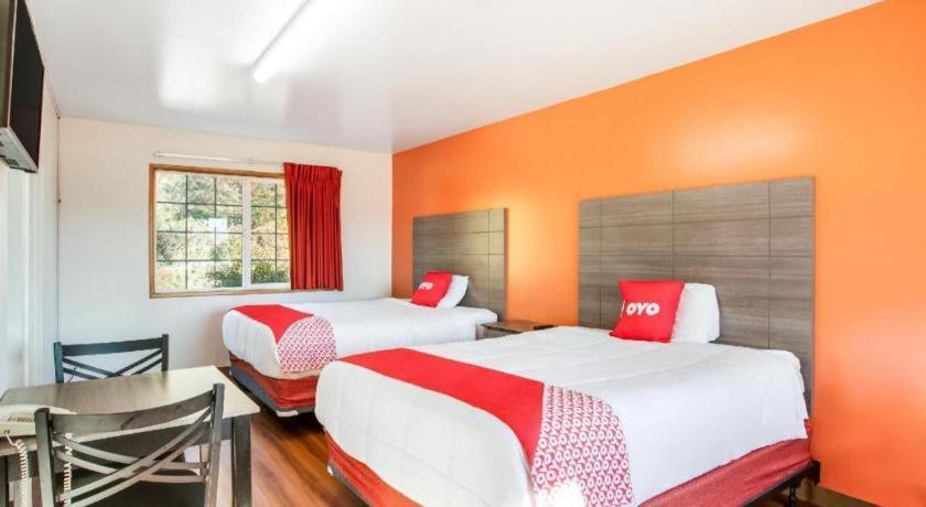 Oyo Hotel Kalama Kültér fotó